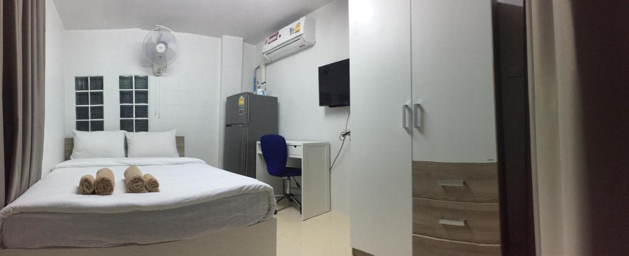 Room58 Bangkok Buitenkant foto
